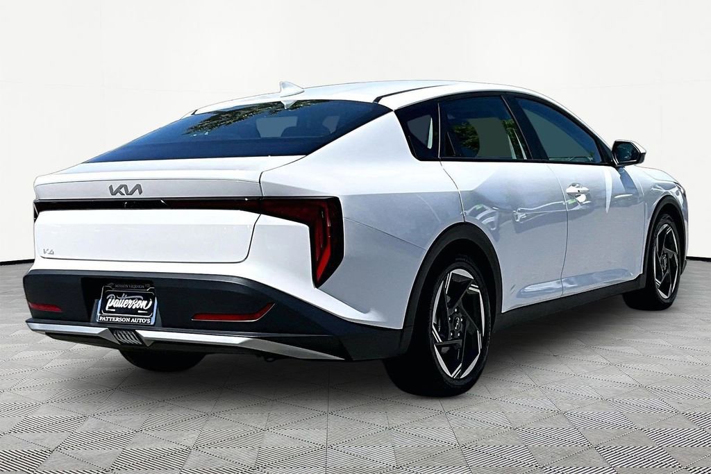 Certified 2025 Kia K4 EX FWD image 2