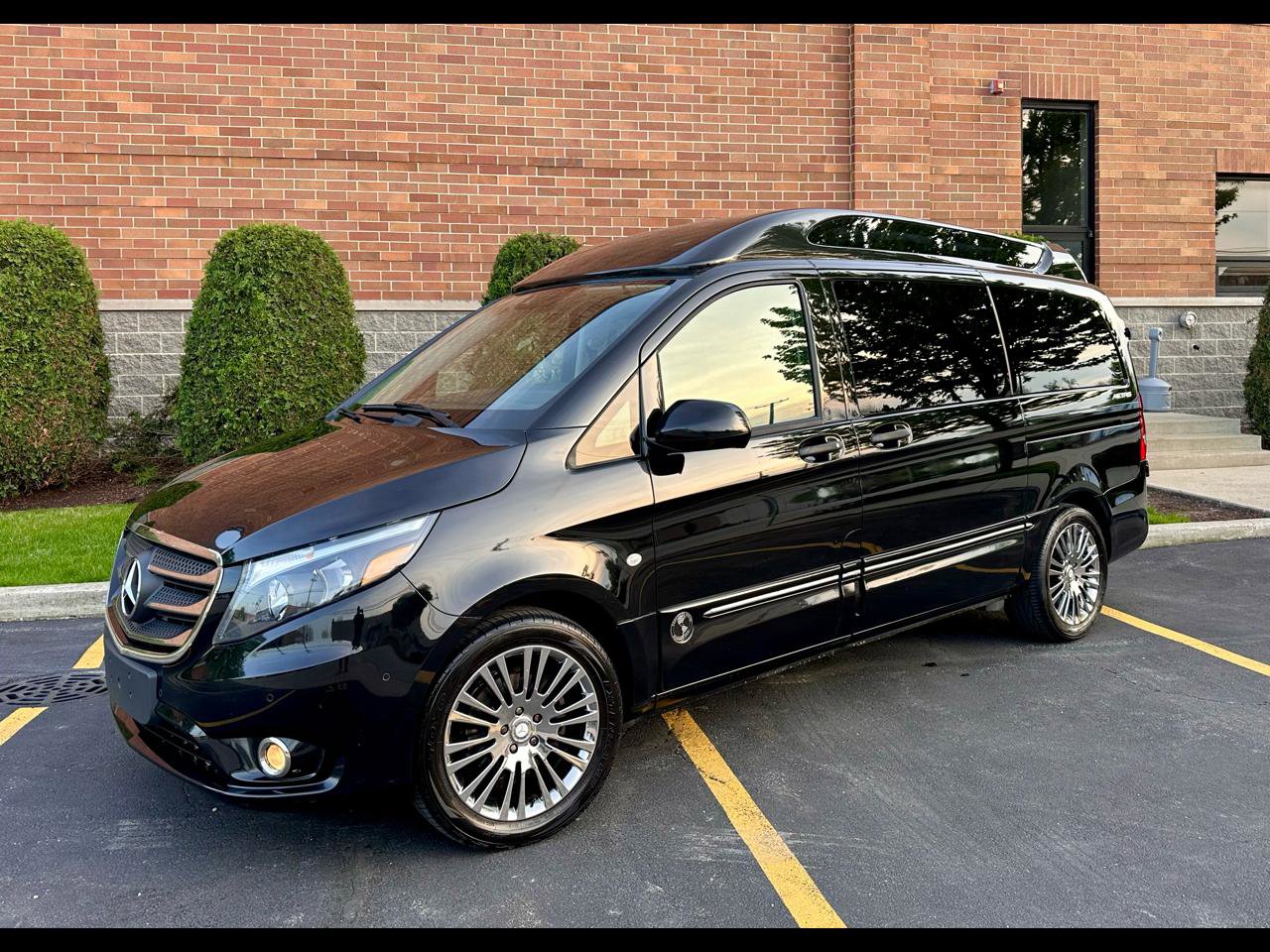 Used 2018 Mercedes-Benz Metris Passenger