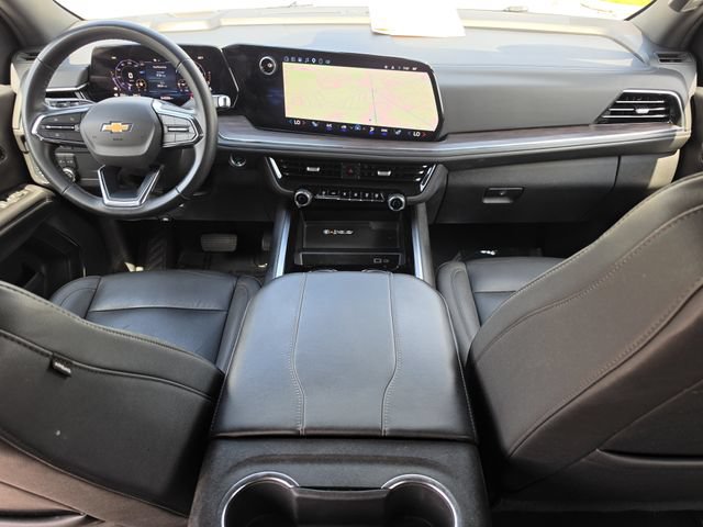 Used 2025 Chevrolet Tahoe LT AWD/4WD image 16