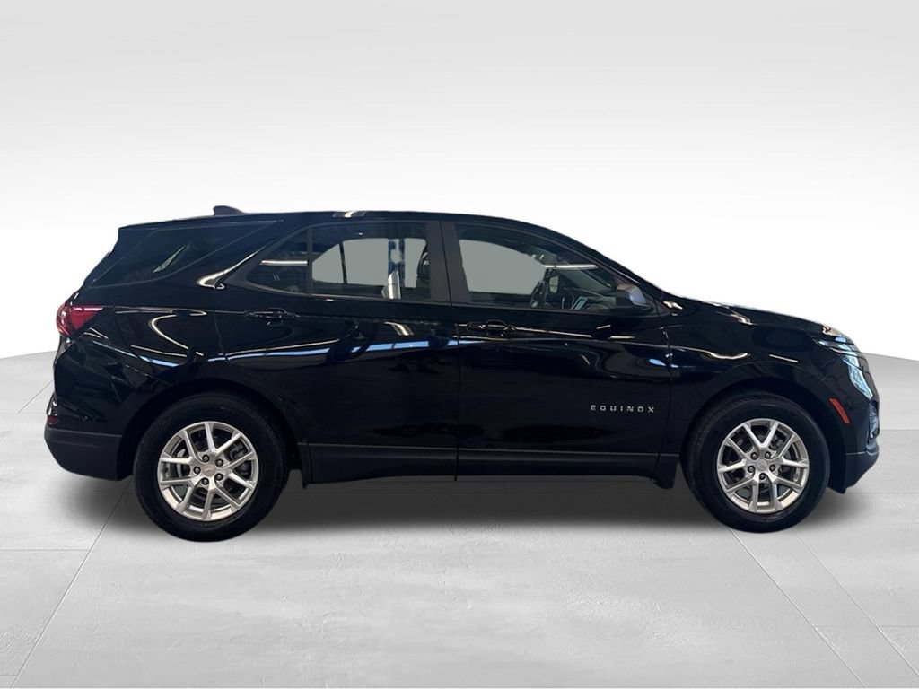Used 2024 Chevrolet Equinox LS w/ LPO, Floor Liner Package FWD image 28
