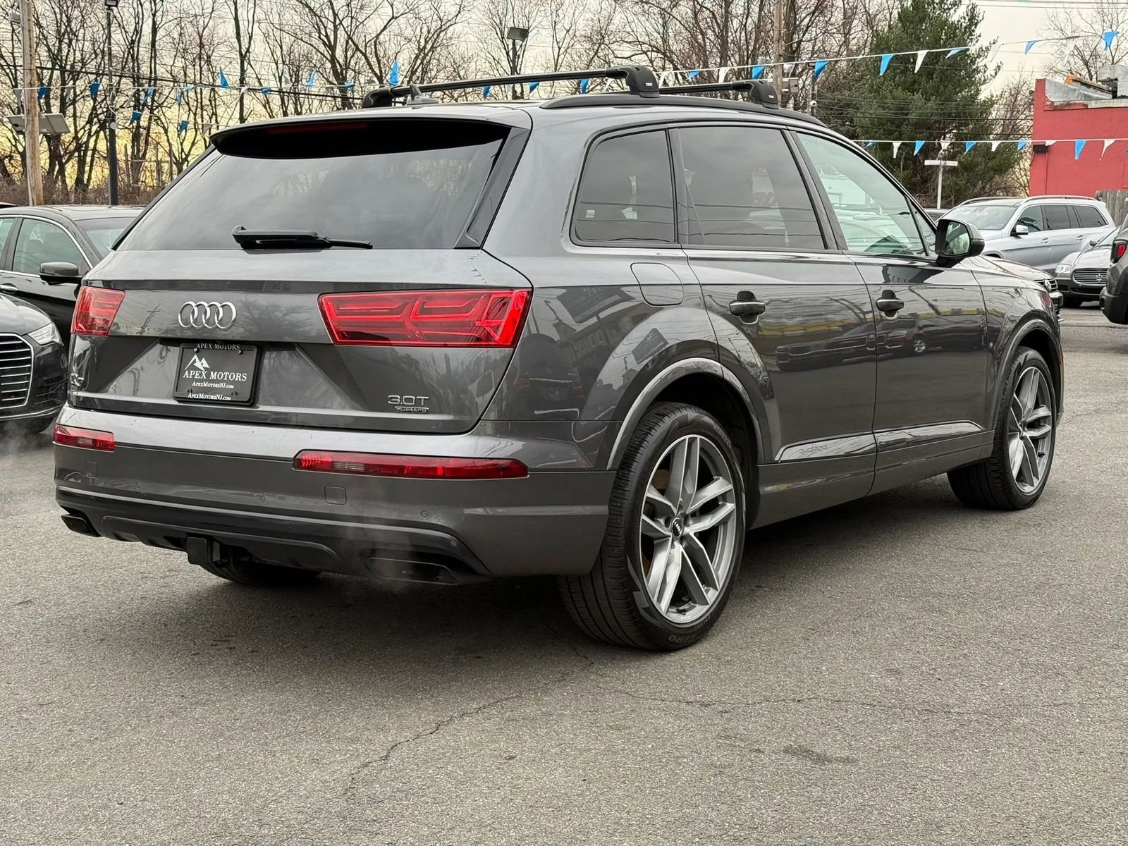 Used 2018 Audi Q7 3.0T Prestige w/ Prestige Package image 17