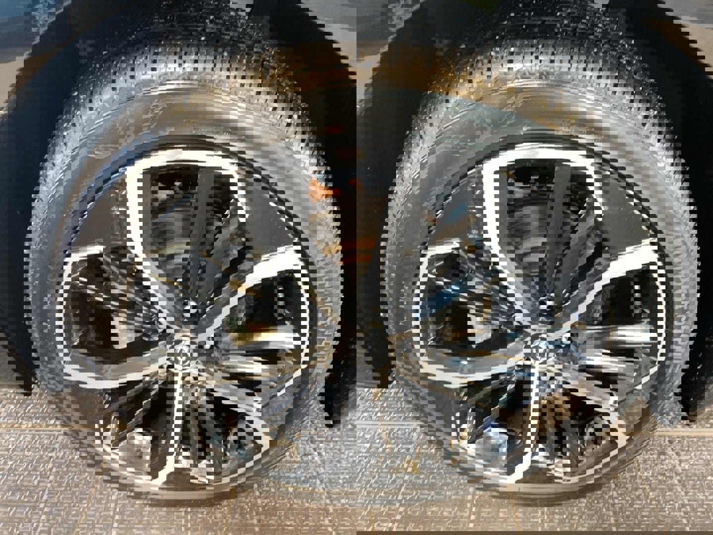 Used 2025 Nissan Altima 2.5 SR image 5