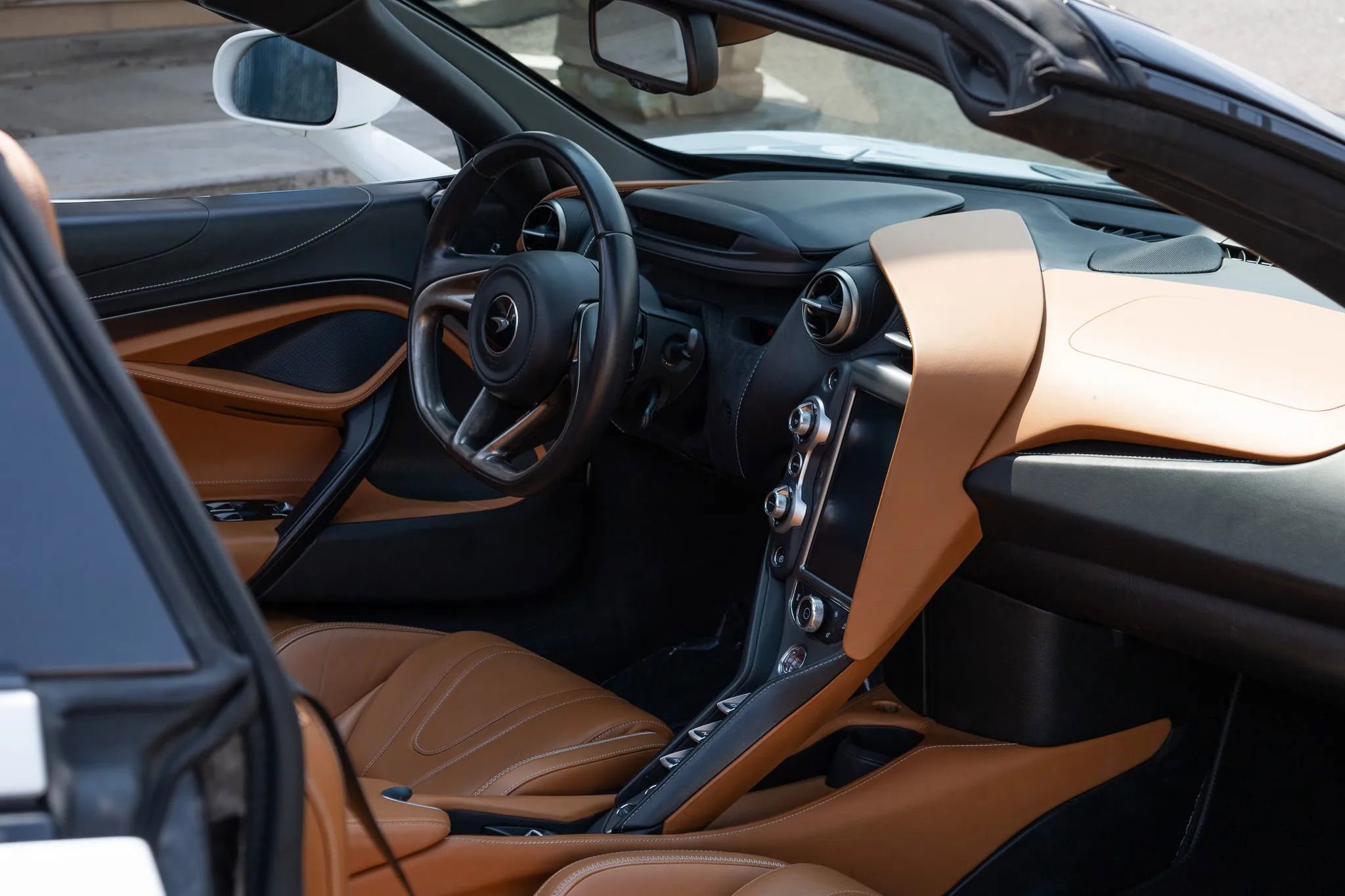 Used 2020 McLaren 720S Luxury image 69
