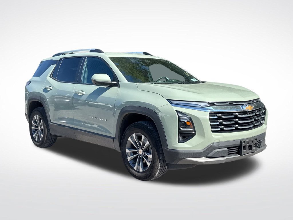 Used 2025 Chevrolet Equinox LT w/ Convenience Package II AWD/4WD image 8