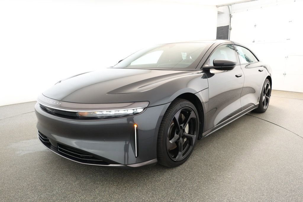 Used 2023 Lucid Air Touring image 1