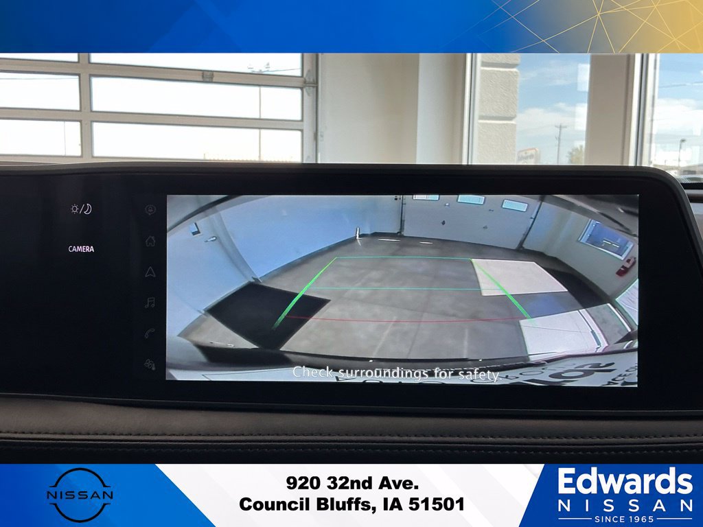 Used 2025 Nissan Ariya FWD image 25