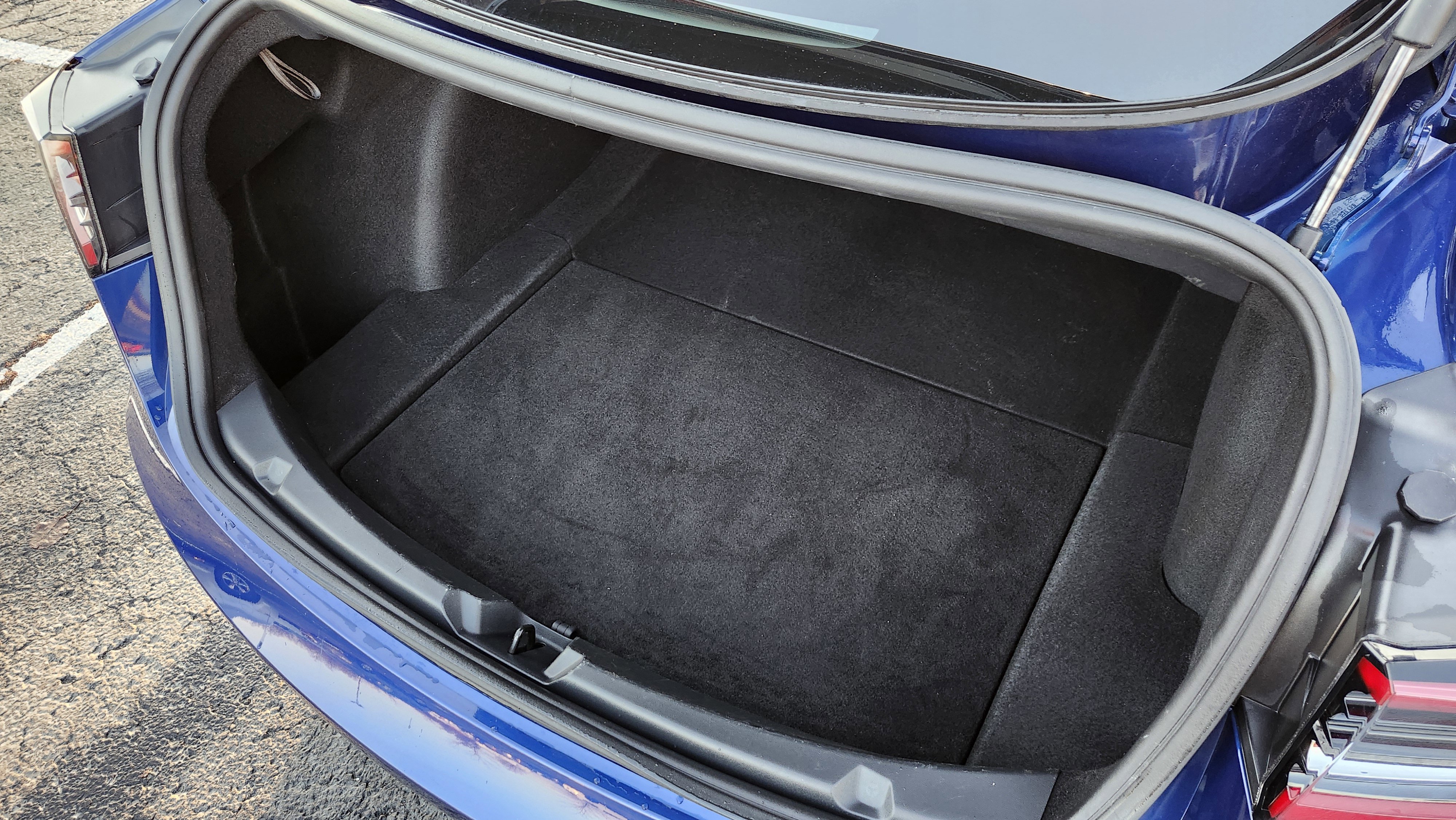 Used 2023 Tesla Model 3 Standard Range image 21