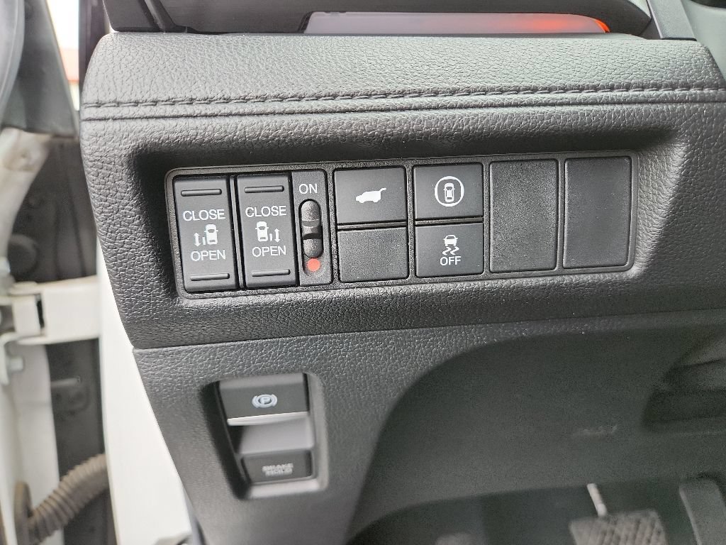 Used 2023 Honda Odyssey Sport image 30