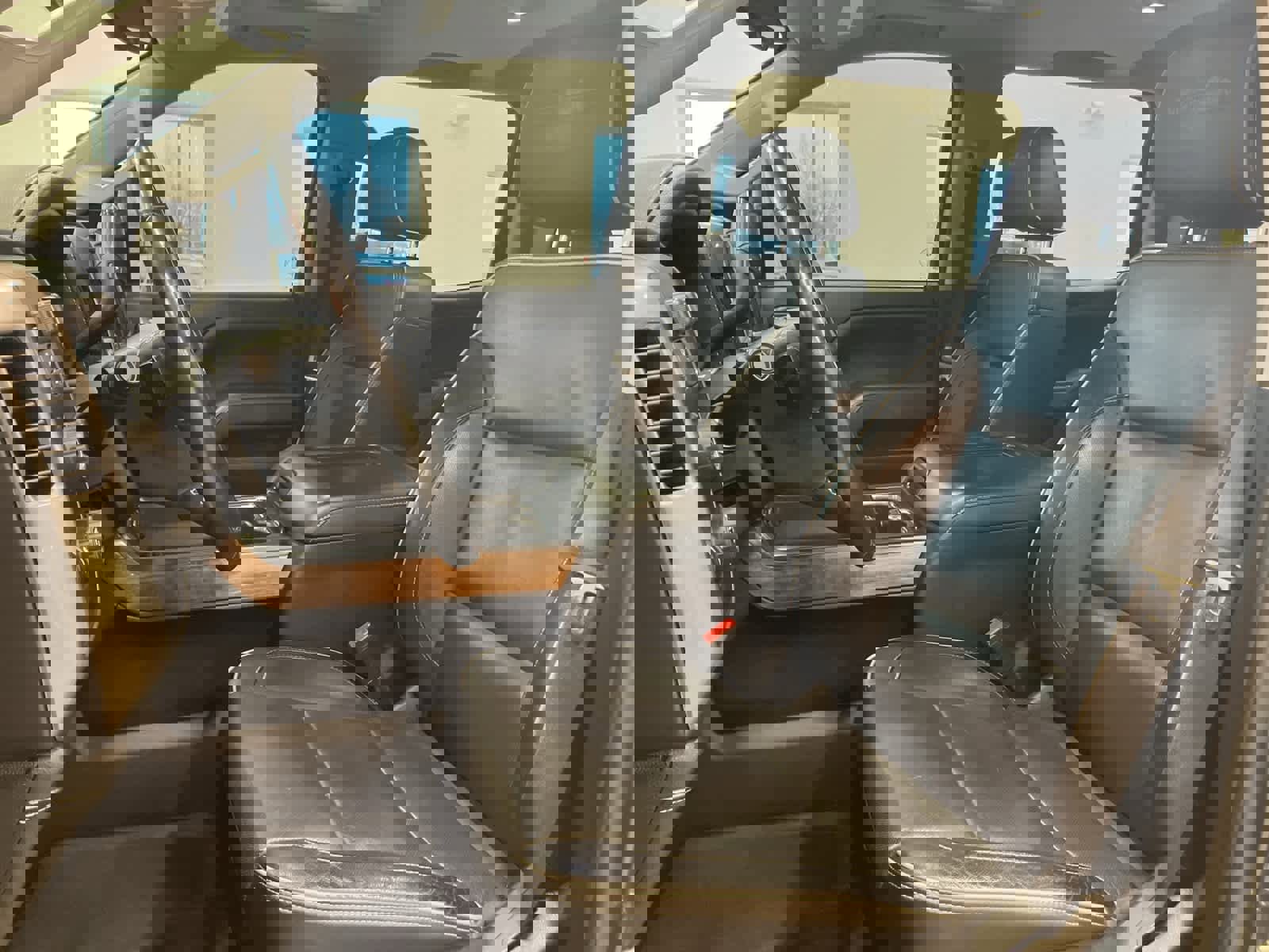 Used 2018 Chevrolet Silverado 2500 High Country image 12