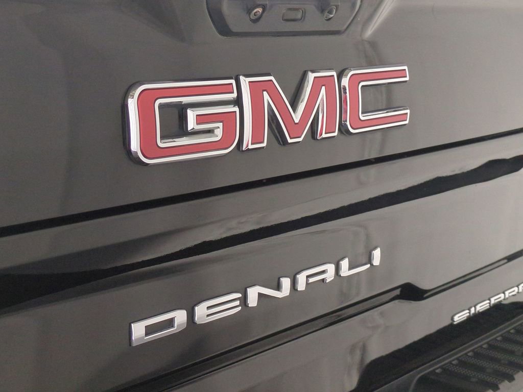 Used 2021 GMC Sierra 2500 Denali w/ Denali Ultimate Package image 14