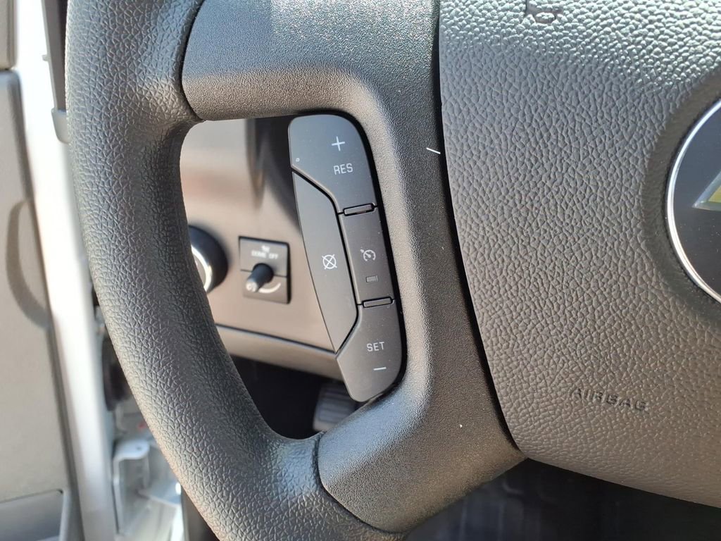 New 2026 Chevrolet Express 2500 Extended w/ Driver Convenience Package RWD image 28