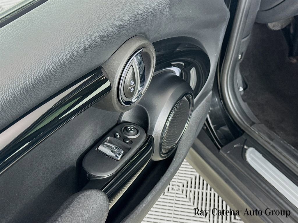 Certified 2024 MINI Cooper S FWD image 18