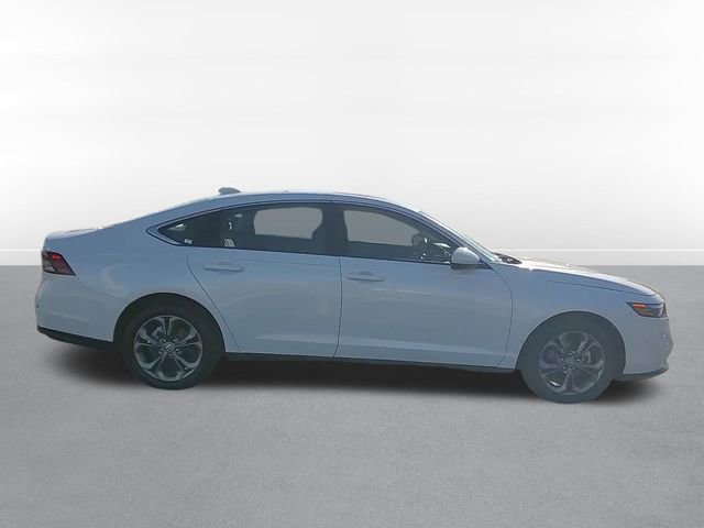 Used 2024 Honda Accord EX image 4