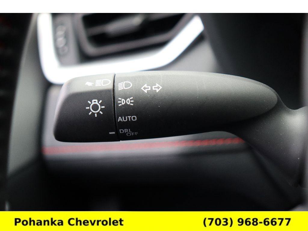 Used 2024 Toyota RAV4 SE image 11
