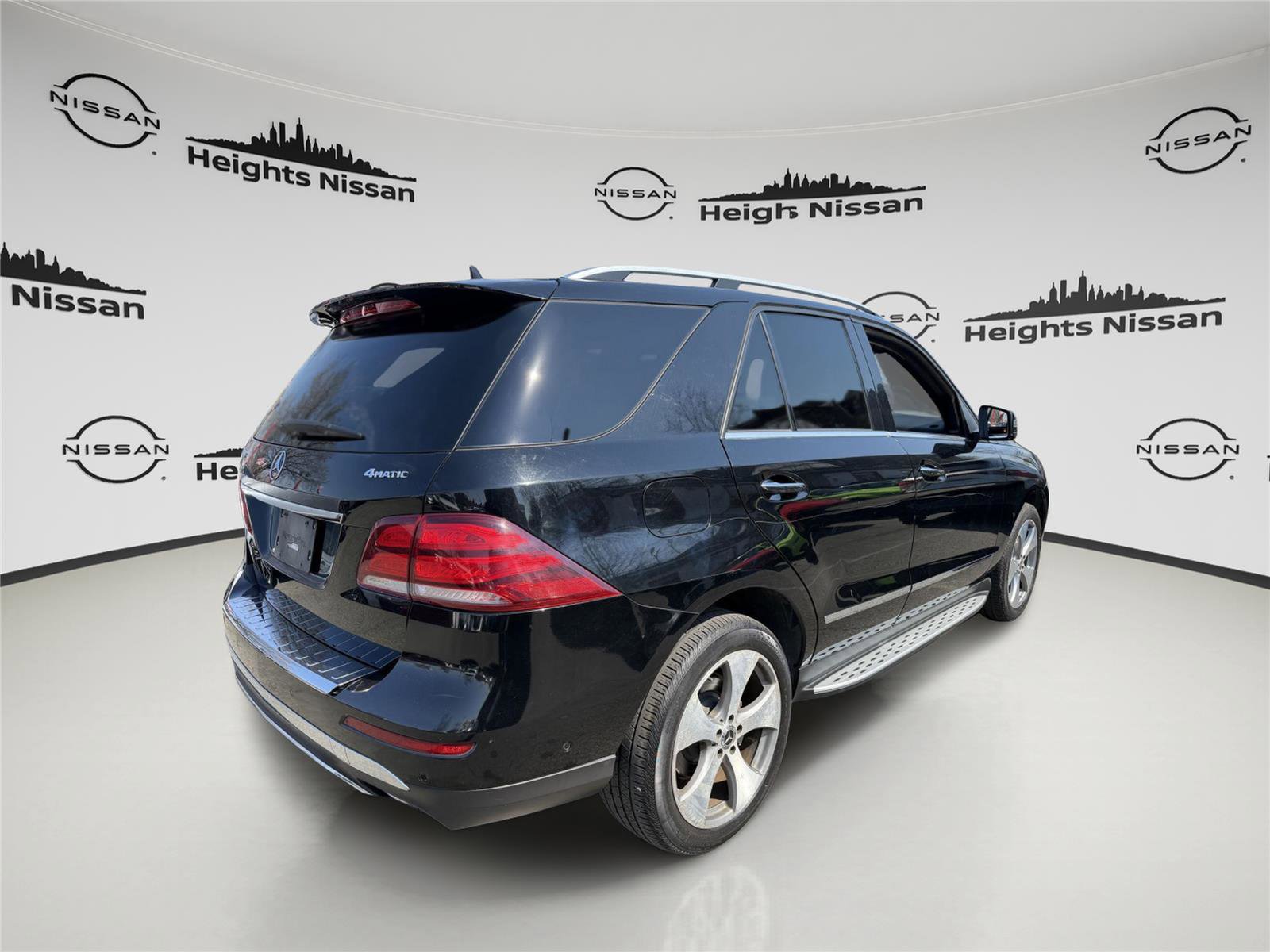 Used 2017 Mercedes-Benz GLE 350 4MATIC image 5