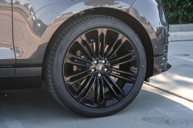 New 2026 Land Rover Range Rover Velar Belgravia AWD/4WD image 67