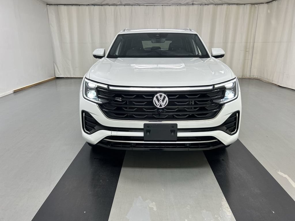 Certified 2024 Volkswagen Atlas Cross Sport SEL Premium R-Line AWD/4WD image 3
