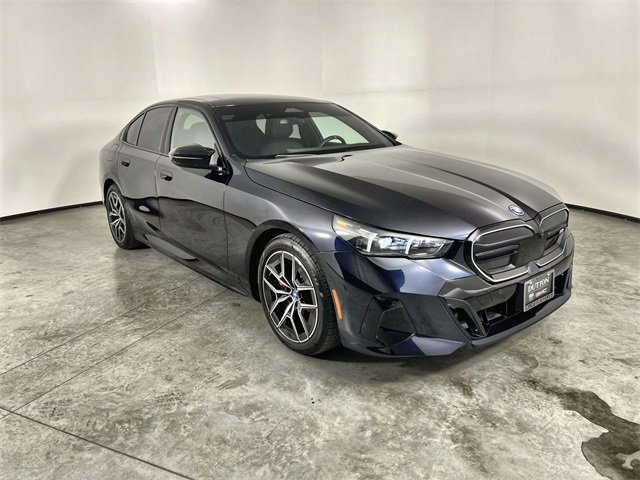 Used 2024 BMW i5 M60 w/ Premium Package image 2