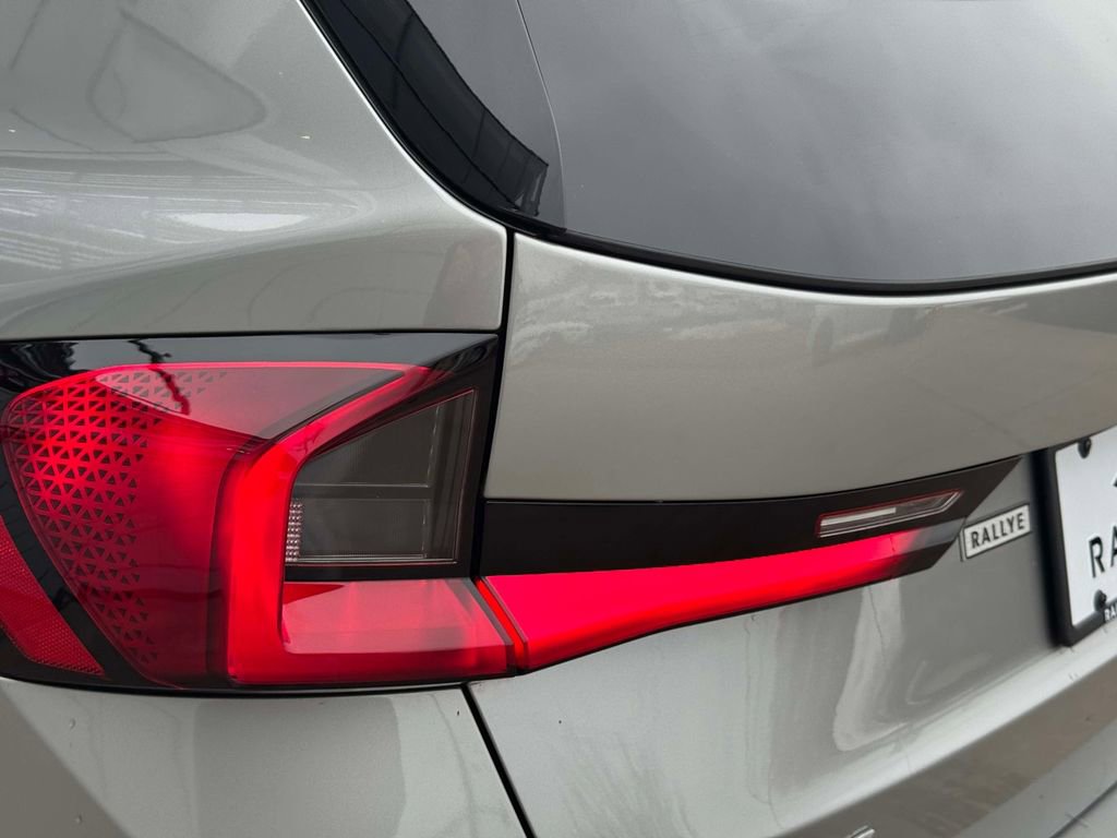 Certified 2024 BMW X1 xDrive28i w/ Convenience Package image 10