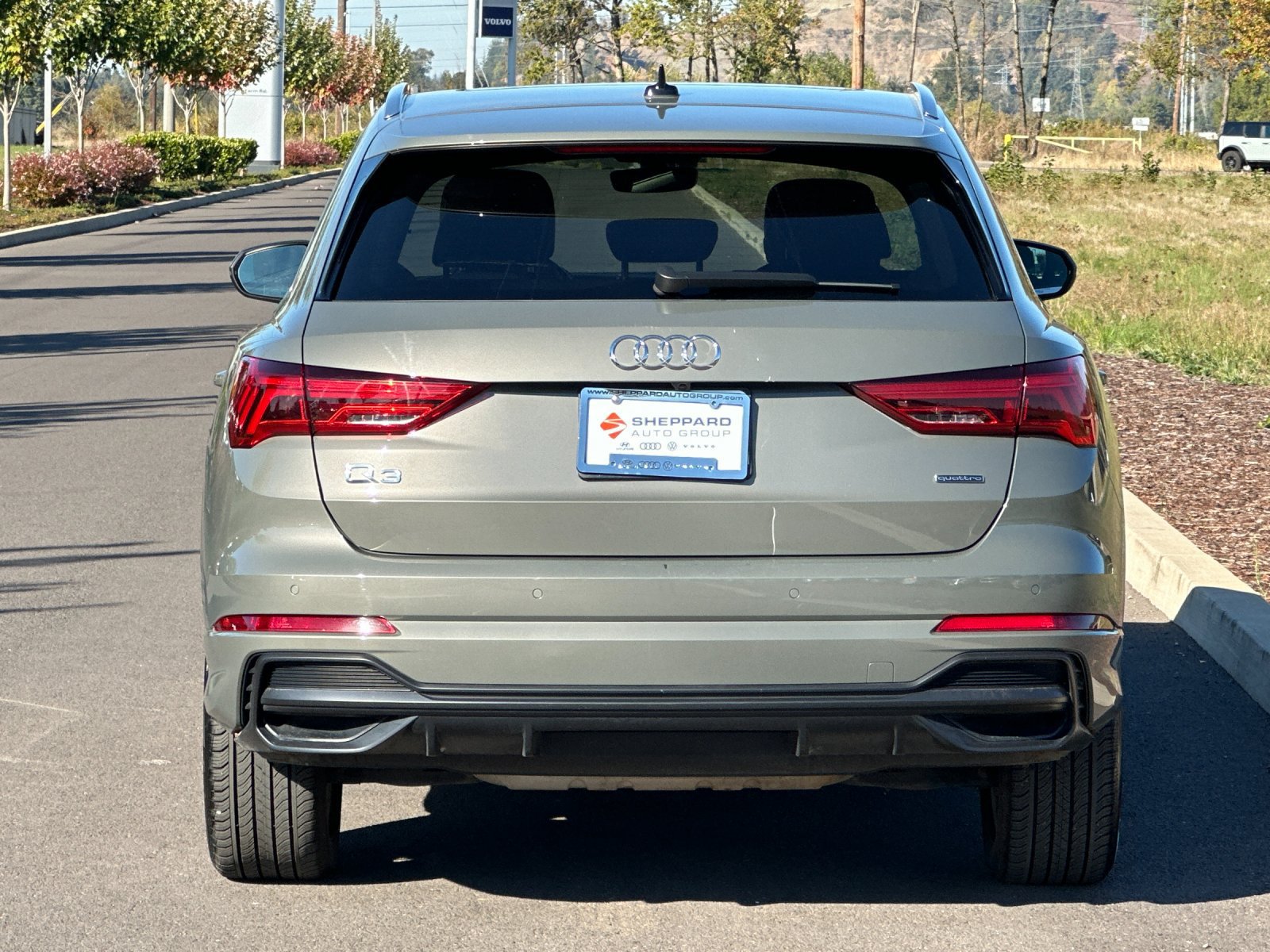 Used 2019 Audi Q3 2.0T Premium Plus AWD/4WD image 4