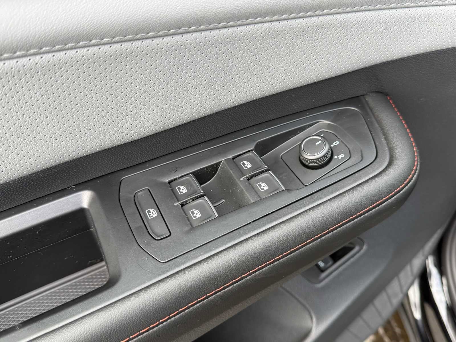 New 2026 Volkswagen Atlas Peak Edition AWD/4WD image 7