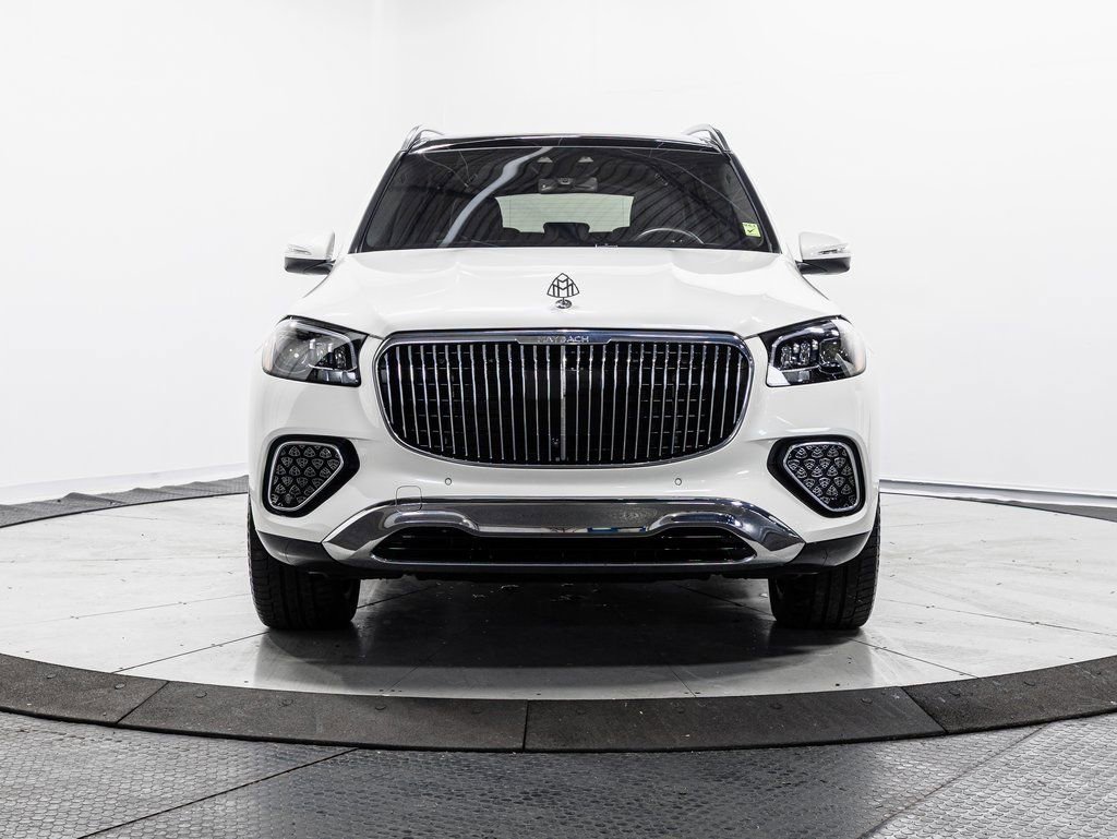 Used 2024 Mercedes-Benz Maybach GLS 600 4MATIC image 2