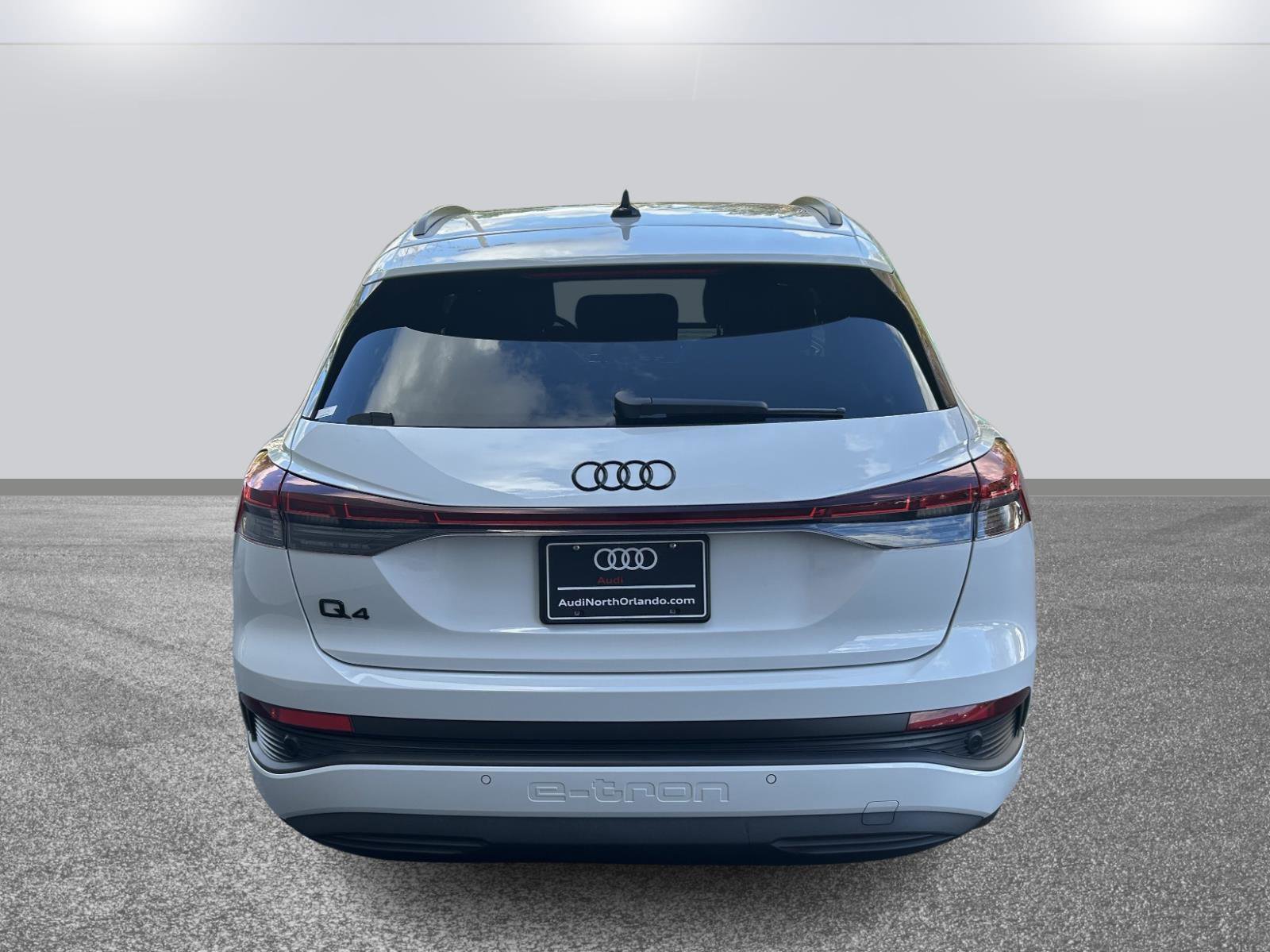 Certified 2025 Audi Q4 e-tron Premium Plus w/ Premium Plus image 5