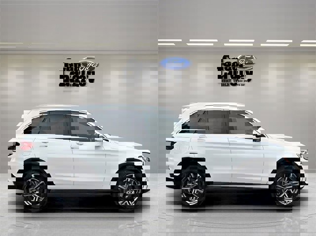 Used 2021 Mercedes-Benz GLC 300 4MATIC w/ Premium Package image 5