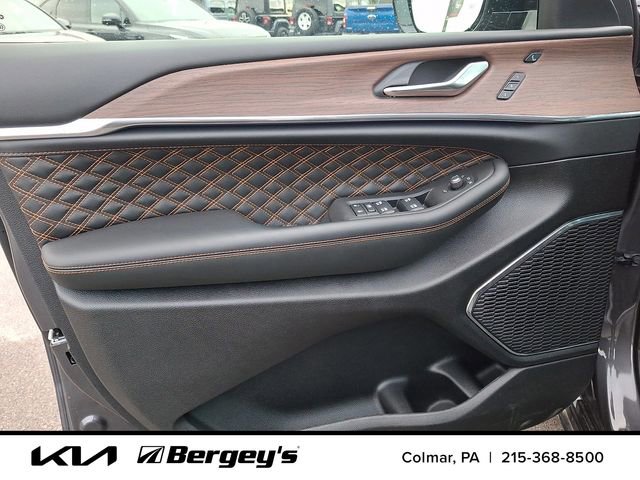 Used 2025 Jeep Grand Cherokee L Summit AWD/4WD image 16