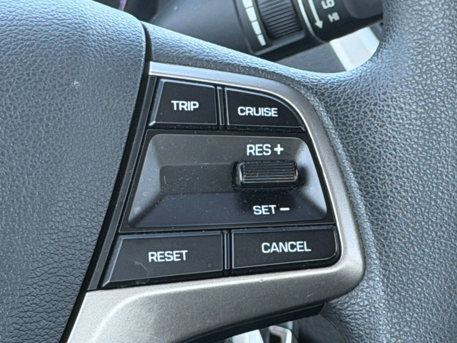 Used 2022 Hyundai Accent SE FWD image 24