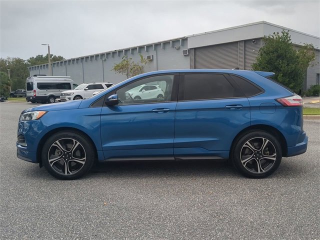 Used 2020 Ford Edge ST image 22