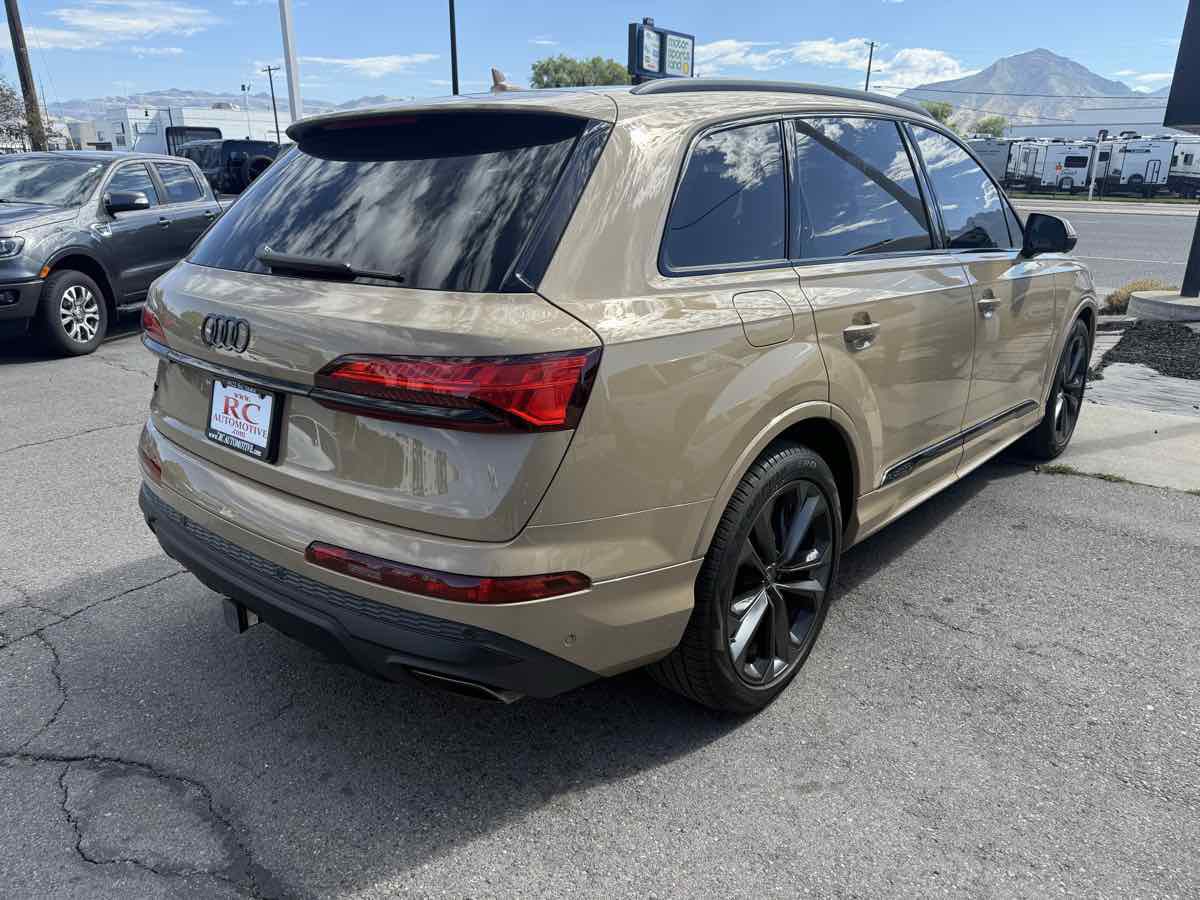 Used 2025 Audi Q7 3.0T Prestige w/ Prestige Package AWD/4WD image 6