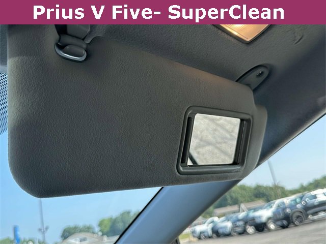 Used 2012 Toyota Prius V Five image 27