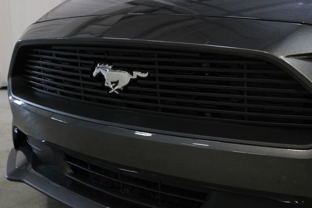 Used 2020 Ford Mustang Coupe image 33