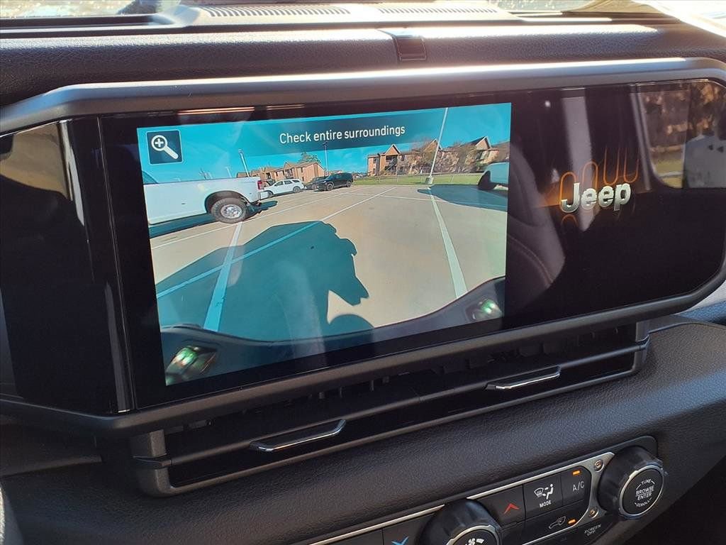 New 2026 Jeep Gladiator Sport image 8