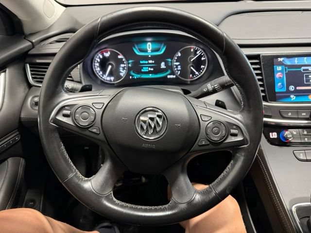 Used 2017 Buick LaCrosse Essence FWD image 32