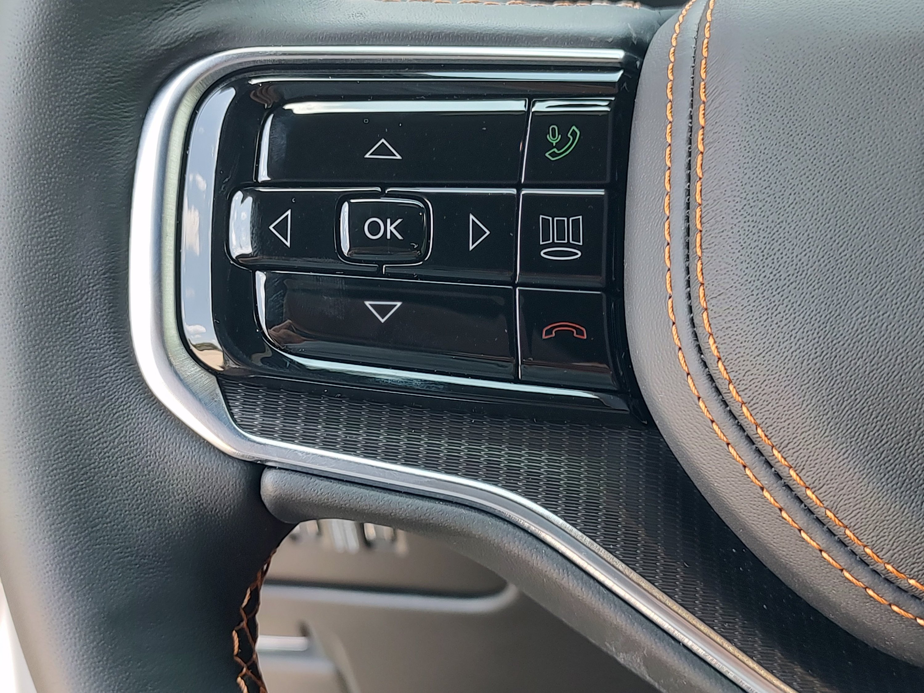 New 2026 Jeep Grand Wagoneer L Summit AWD/4WD image 22