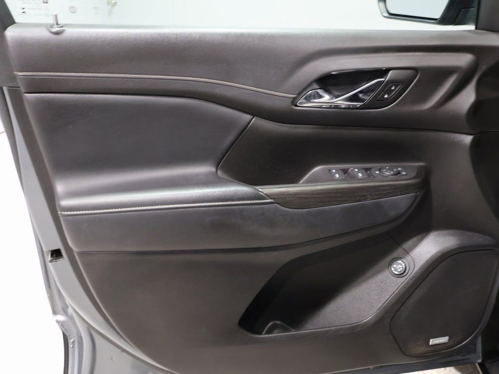 Used 2020 GMC Acadia SLT image 12