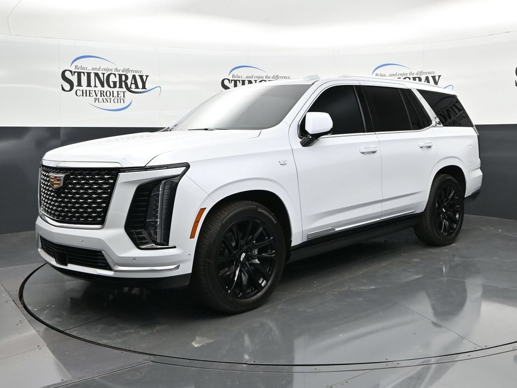 Used 2026 Cadillac Escalade Luxury w/ Touring Package AWD/4WD image 3