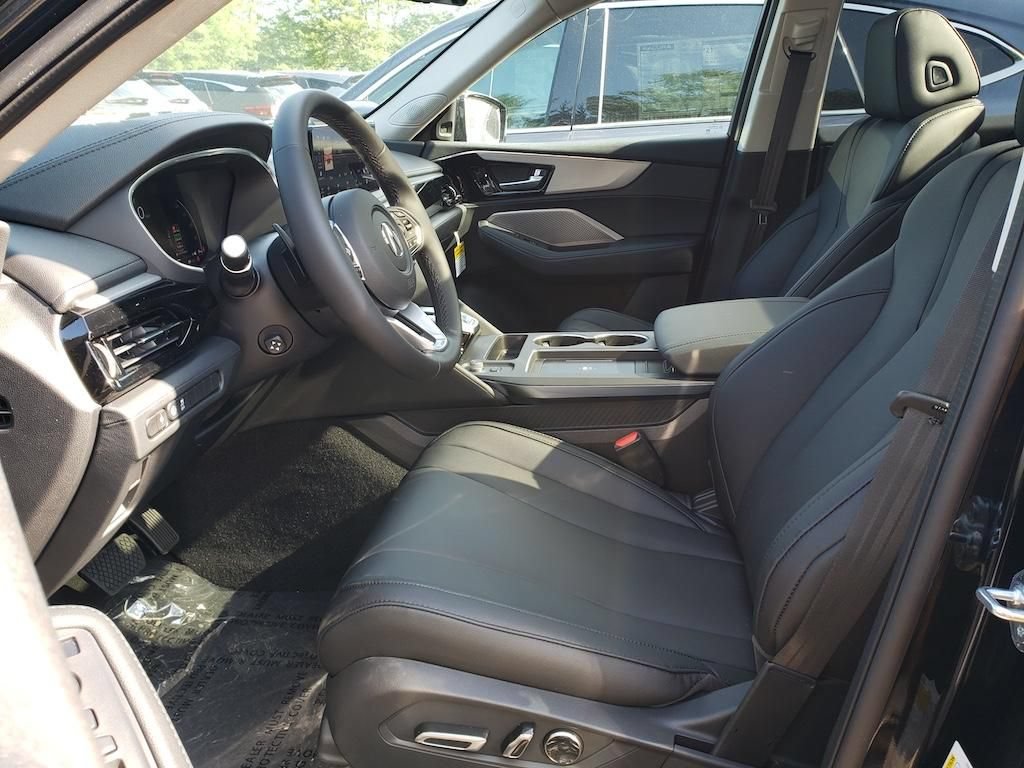 New 2026 Acura MDX SH-AWD image 9