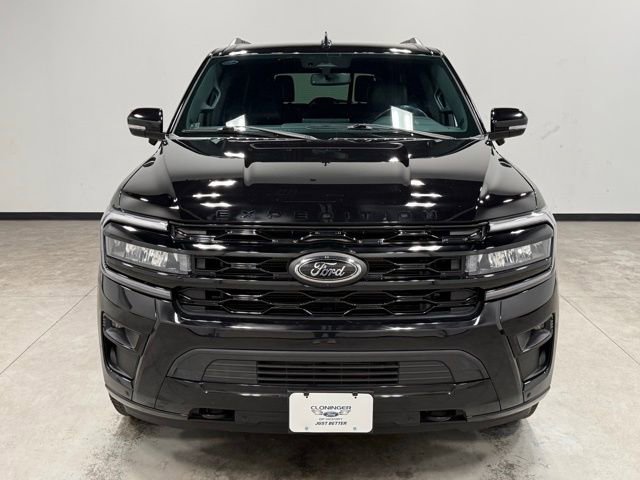 Certified 2023 Ford Expedition Limited AWD/4WD image 5