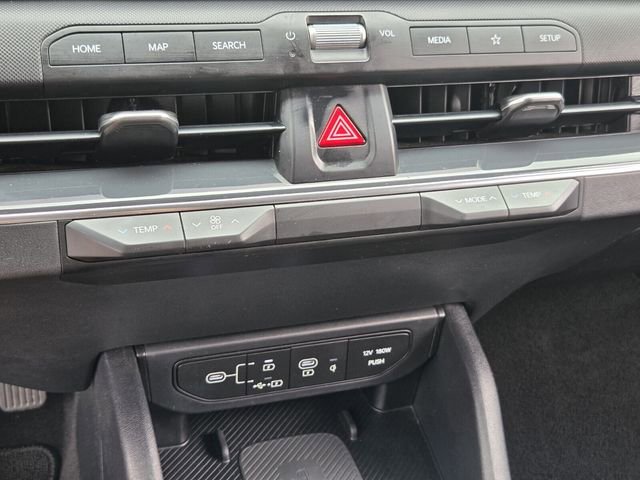 Used 2025 Kia K4 EX FWD image 19