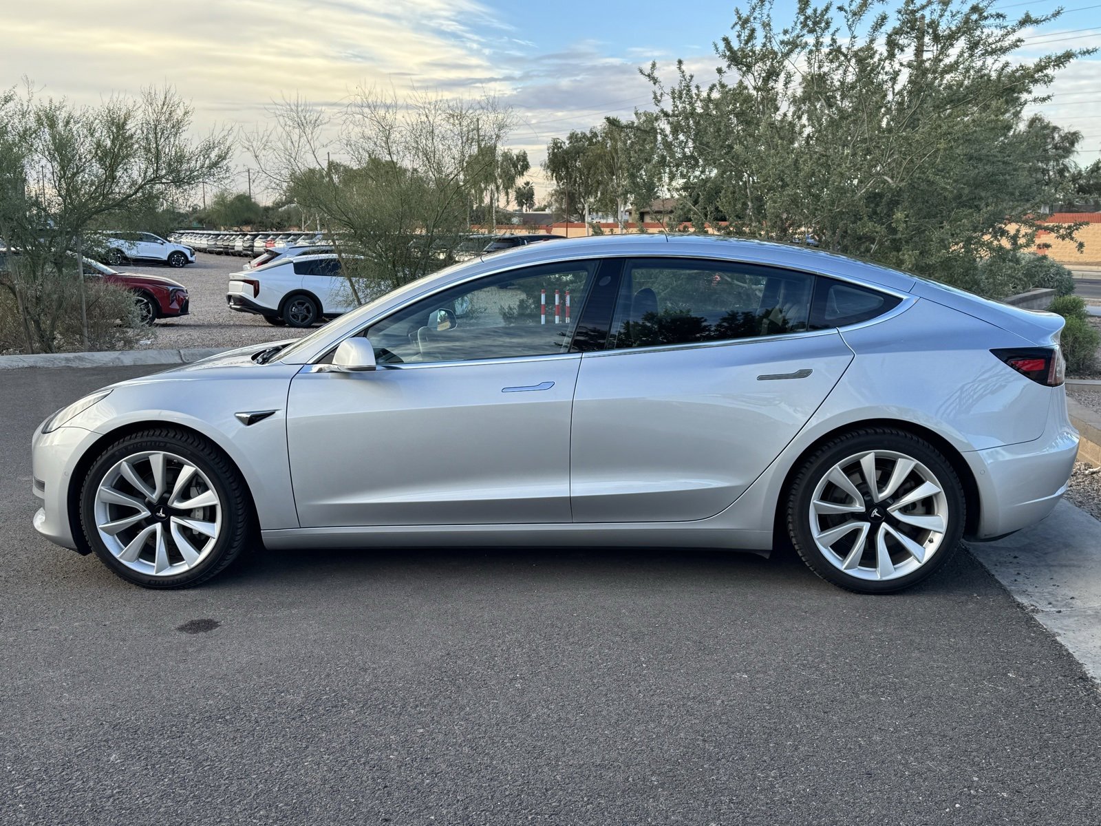 Used 2018 Tesla Model 3 Long Range image 6