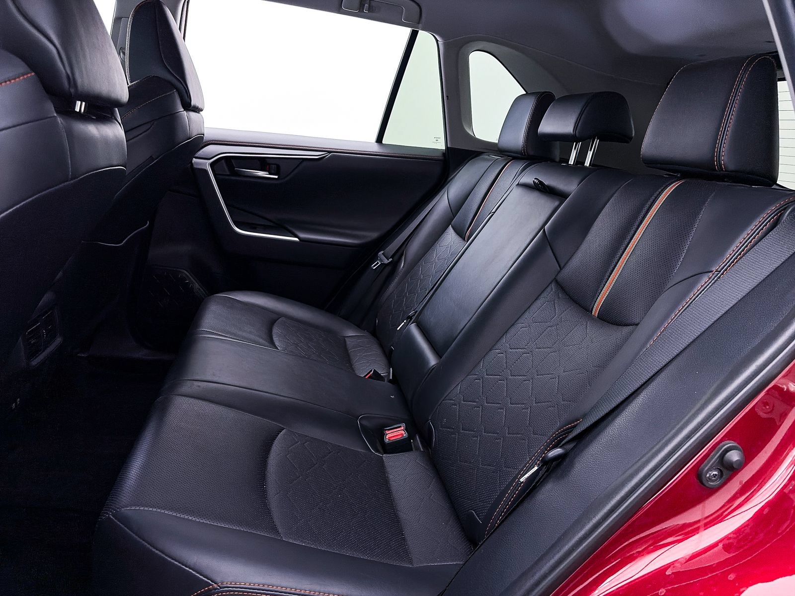 Used 2019 Toyota RAV4 Adventure w/ Cold Weather Package AWD/4WD image 37