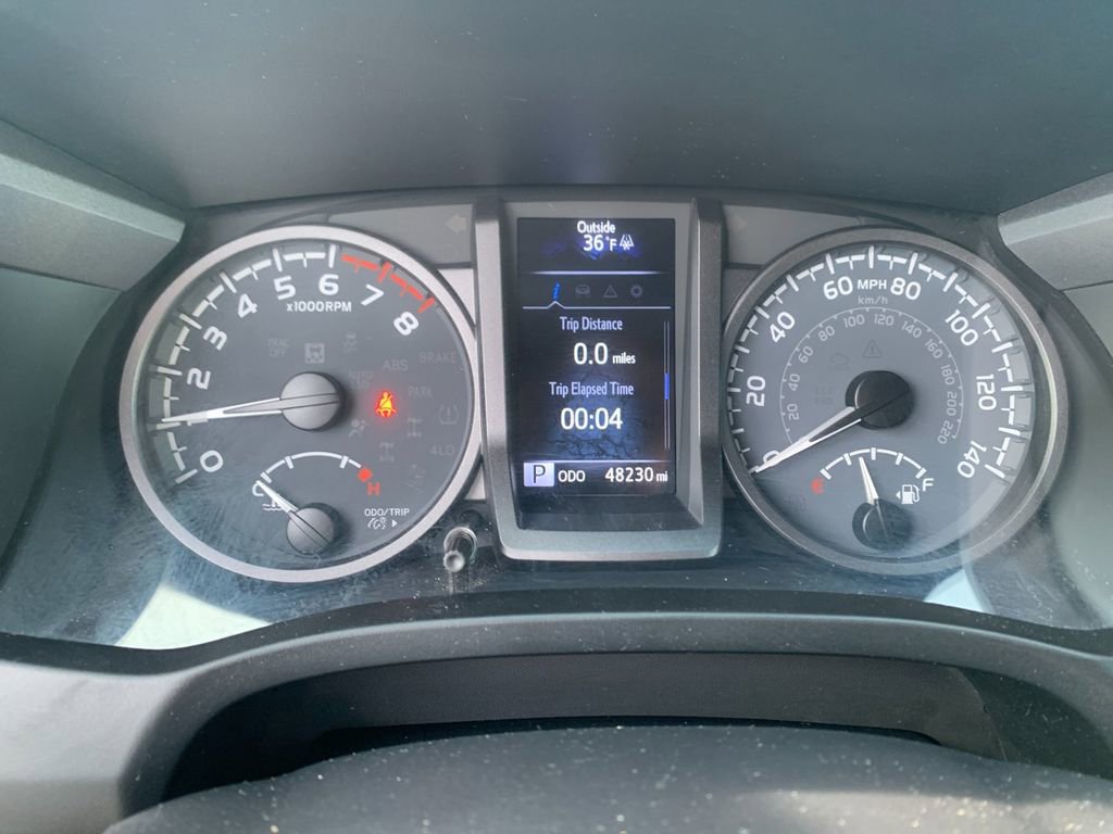 Used 2023 Toyota Tacoma TRD Off-Road image 28