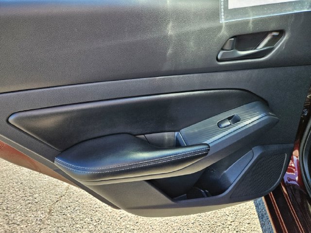 Used 2025 Nissan Altima 2.5 SV FWD image 17