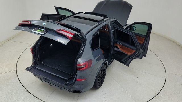 Used 2023 BMW X5 M50i w/ Executive Package image 90