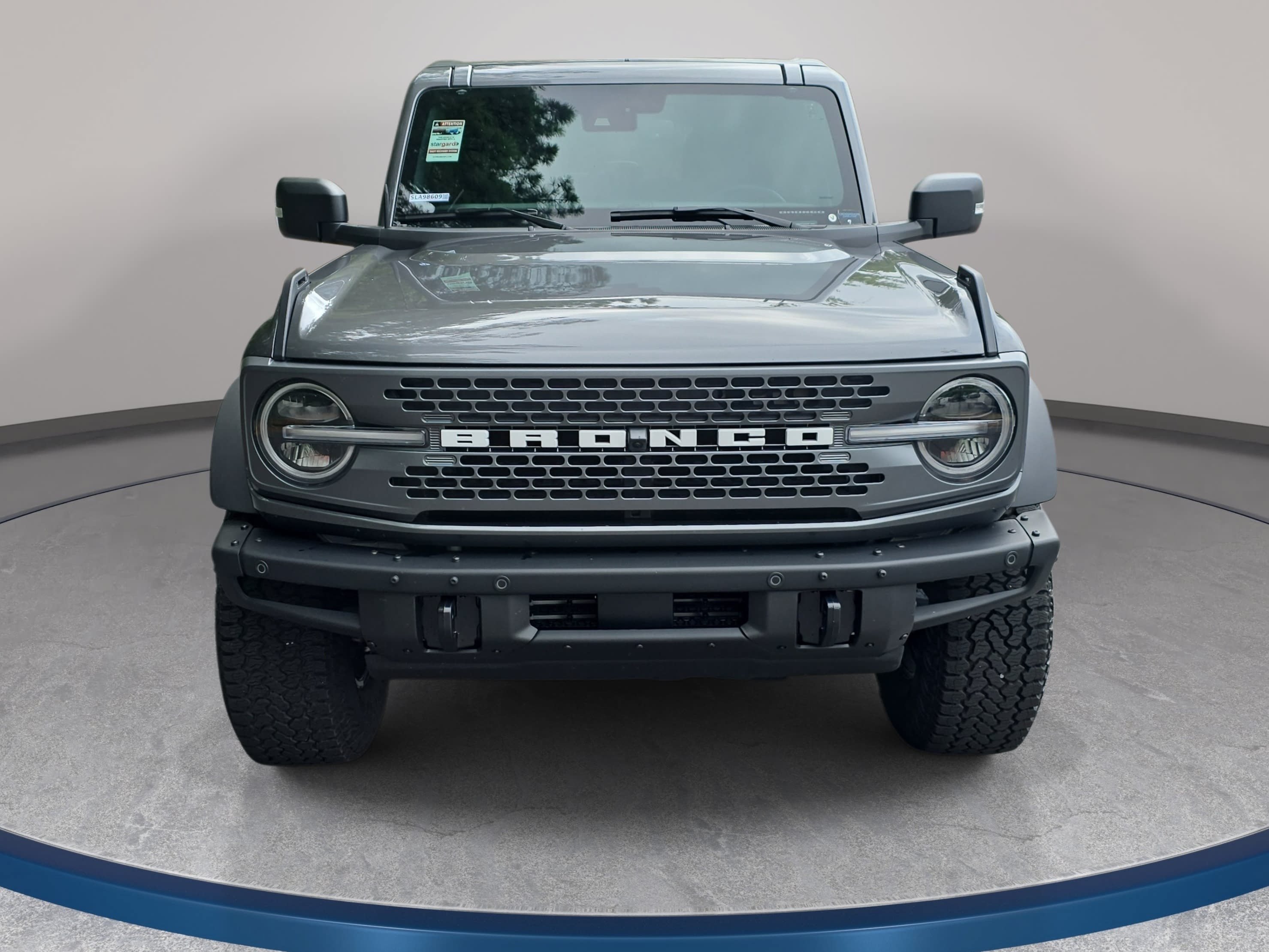 Used 2025 Ford Bronco Badlands AWD/4WD image 2