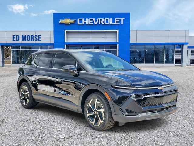 New 2026 Chevrolet Equinox EV LT image 2