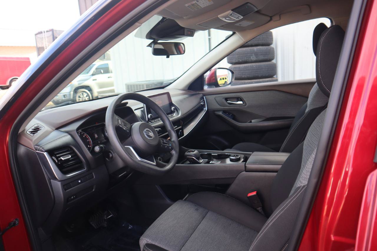 Used 2021 Nissan Rogue SV AWD/4WD image 56